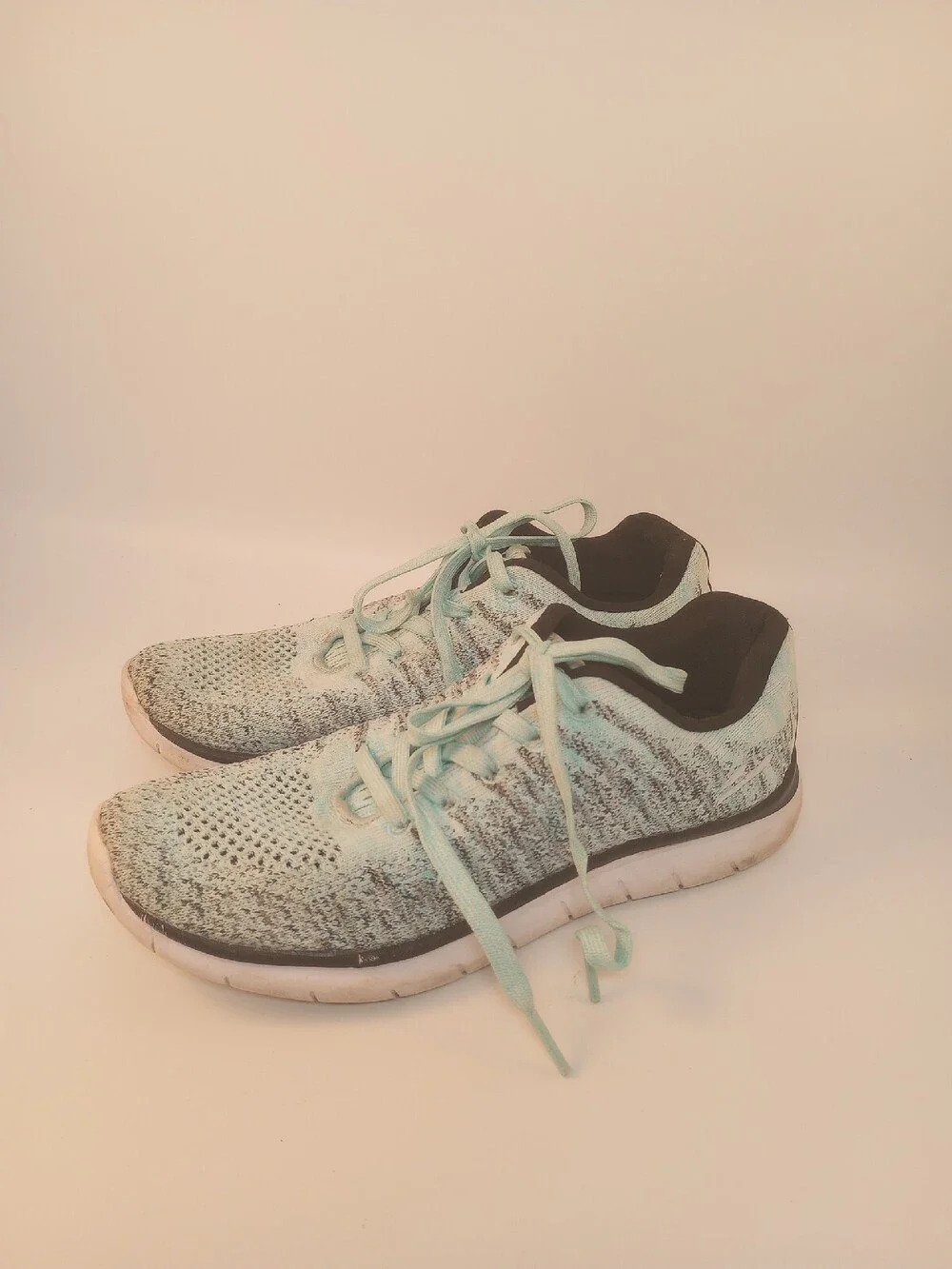 C9 CHAMPION SIZE 4 MINT & BLACK SPEED KNIT Flex Foam SNEAKERS Women’s Shoes